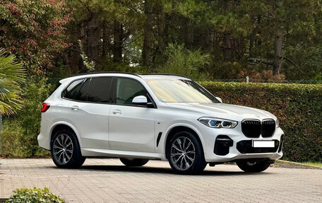 BMW X5, 2022 год, 6 299 999 рублей, 1 фотография