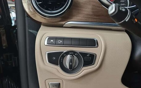 Mercedes-Benz V-Класс, 2023 год, 5 870 000 рублей, 13 фотография