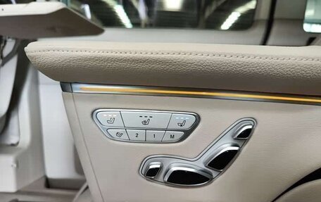 Mercedes-Benz V-Класс, 2023 год, 5 870 000 рублей, 22 фотография