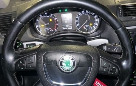 Skoda Octavia, 2010 год, 640 000 рублей, 16 фотография