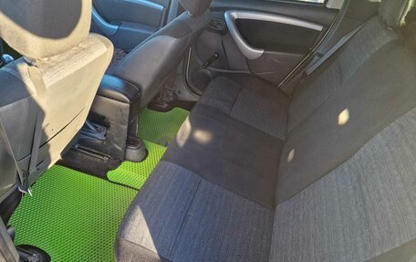Renault Duster I рестайлинг, 2013 год, 750 000 рублей, 17 фотография