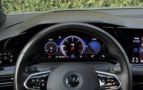 Volkswagen Golf VIII, 2022 год, 2 210 000 рублей, 13 фотография