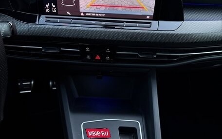 Volkswagen Golf VIII, 2022 год, 2 210 000 рублей, 17 фотография