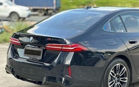 BMW 5 серия, 2024 год, 6 866 001 рублей, 9 фотография