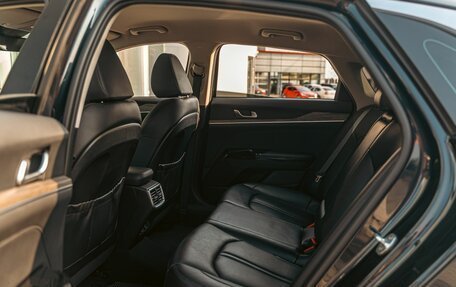 KIA K5, 2022 год, 2 245 000 рублей, 23 фотография