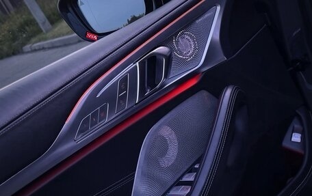 BMW 8 серия, 2019 год, 8 500 000 рублей, 17 фотография