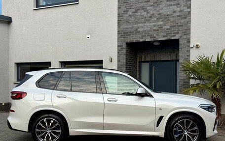 BMW X5, 2022 год, 6 299 999 рублей, 3 фотография