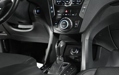 Hyundai Santa Fe III рестайлинг, 2015 год, 1 545 000 рублей, 13 фотография