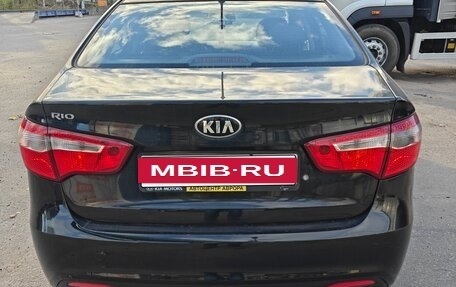 KIA Rio III рестайлинг, 2014 год, 1 000 000 рублей, 3 фотография