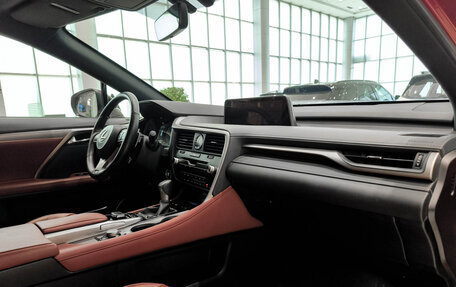 Lexus RX IV рестайлинг, 2019 год, 4 940 000 рублей, 15 фотография