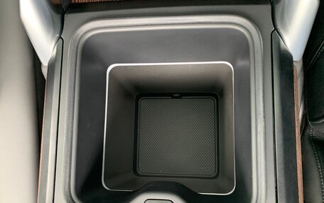 Land Rover Range Rover IV рестайлинг, 2024 год, 25 490 000 рублей, 14 фотография