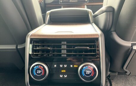 Land Rover Range Rover IV рестайлинг, 2024 год, 25 490 000 рублей, 19 фотография