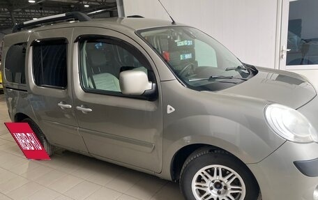 Renault Kangoo II рестайлинг, 2011 год, 950 000 рублей, 3 фотография