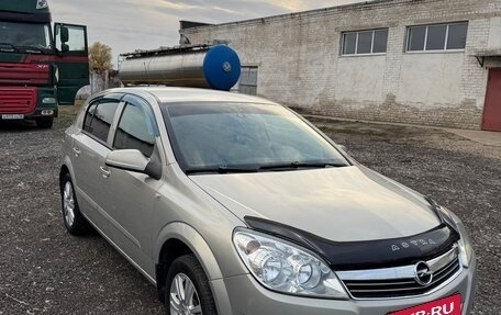 Opel Astra H, 2007 год, 550 000 рублей, 2 фотография