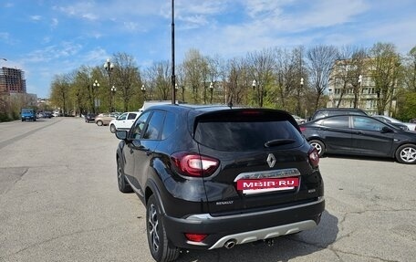 Renault Kaptur I рестайлинг, 2018 год, 1 750 000 рублей, 8 фотография