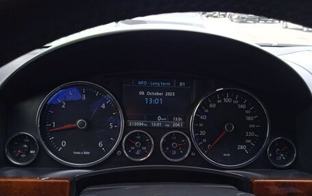 Volkswagen Touareg III, 2008 год, 985 000 рублей, 9 фотография