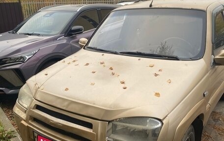 Chevrolet Niva I рестайлинг, 2005 год, 220 000 рублей, 1 фотография