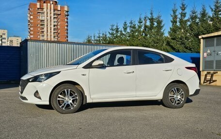 Hyundai Solaris II рестайлинг, 2020 год, 899 000 рублей, 4 фотография