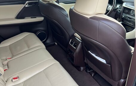 Lexus RX IV рестайлинг, 2017 год, 4 150 000 рублей, 10 фотография
