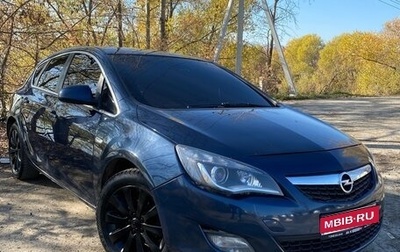 Opel Astra J, 2010 год, 570 000 рублей, 1 фотография