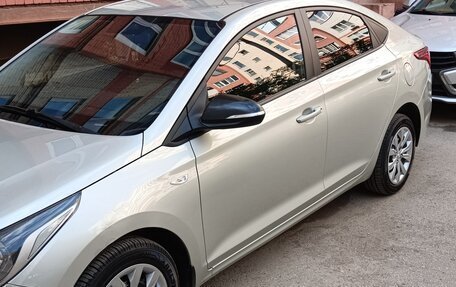 Hyundai Solaris II рестайлинг, 2019 год, 1 200 000 рублей, 8 фотография