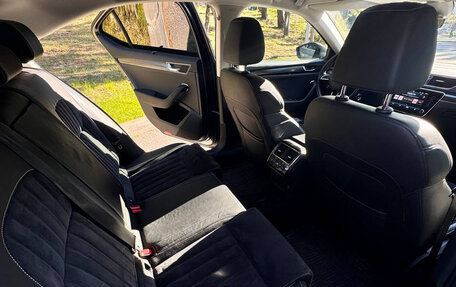 Skoda Superb III рестайлинг, 2019 год, 2 750 000 рублей, 19 фотография