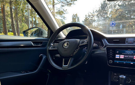 Skoda Superb III рестайлинг, 2019 год, 2 750 000 рублей, 25 фотография