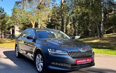 Skoda Superb III рестайлинг, 2019 год, 2 750 000 рублей, 13 фотография