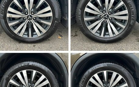 Mitsubishi Outlander III рестайлинг 3, 2018 год, 1 810 000 рублей, 24 фотография