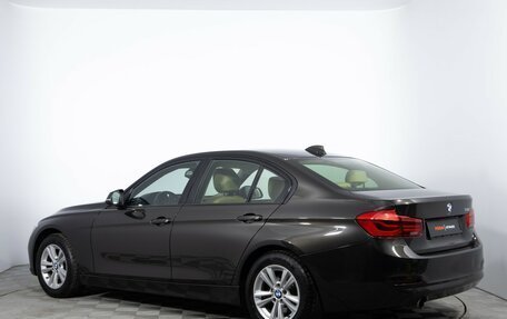 BMW 3 серия, 2016 год, 1 780 000 рублей, 7 фотография