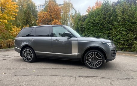 Land Rover Range Rover IV рестайлинг, 2018 год, 5 500 000 рублей, 4 фотография