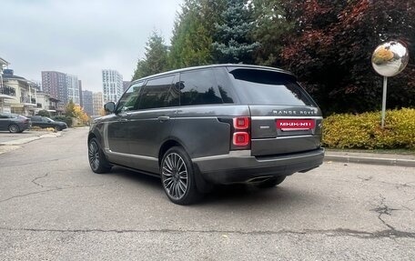 Land Rover Range Rover IV рестайлинг, 2018 год, 5 500 000 рублей, 2 фотография