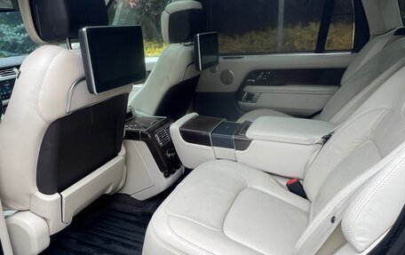 Land Rover Range Rover IV рестайлинг, 2018 год, 5 500 000 рублей, 14 фотография