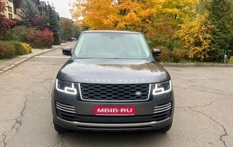 Land Rover Range Rover IV рестайлинг, 2018 год, 5 500 000 рублей, 11 фотография