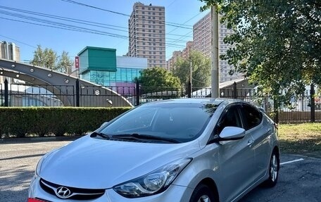 Hyundai Elantra V, 2012 год, 935 000 рублей, 3 фотография