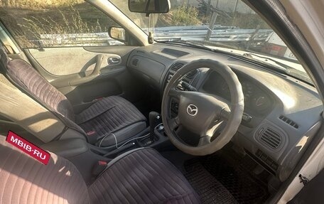 Mazda Familia, 2000 год, 190 000 рублей, 4 фотография