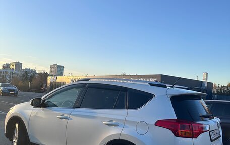 Toyota RAV4, 2014 год, 1 750 000 рублей, 4 фотография