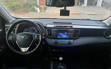 Toyota RAV4, 2014 год, 1 750 000 рублей, 8 фотография
