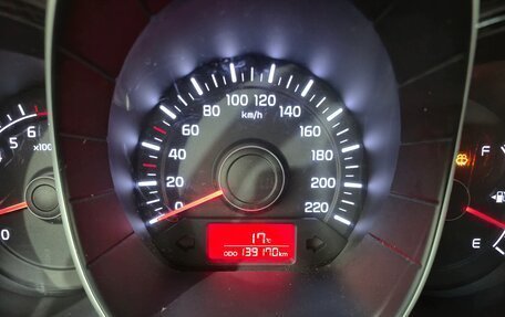 KIA Rio III рестайлинг, 2013 год, 760 000 рублей, 16 фотография