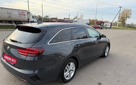 KIA cee'd III, 2019 год, 1 600 000 рублей, 5 фотография