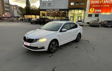 Skoda Octavia, 2018 год, 1 680 000 рублей, 5 фотография