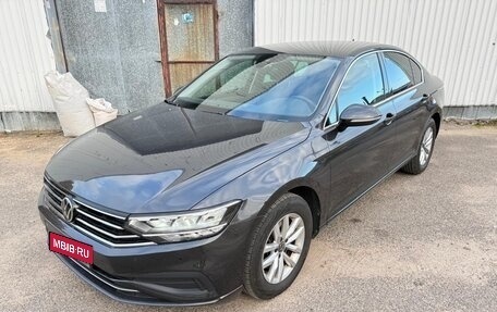Volkswagen Passat B8 рестайлинг, 2022 год, 2 272 000 рублей, 1 фотография