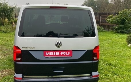 Volkswagen Multivan T6 рестайлинг, 2020 год, 5 750 000 рублей, 3 фотография
