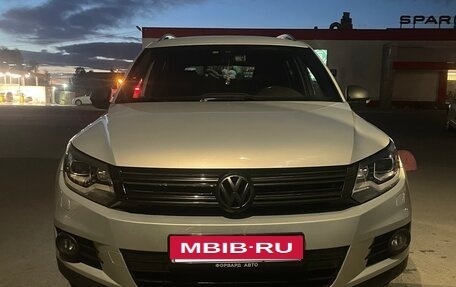 Volkswagen Tiguan I, 2011 год, 1 290 000 рублей, 4 фотография