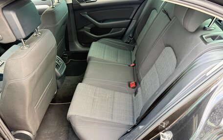 Volkswagen Passat B8 рестайлинг, 2022 год, 2 272 000 рублей, 7 фотография