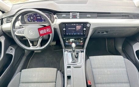 Volkswagen Passat B8 рестайлинг, 2022 год, 2 272 000 рублей, 13 фотография