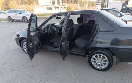 Daewoo Nexia I рестайлинг, 2011 год, 250 000 рублей, 9 фотография