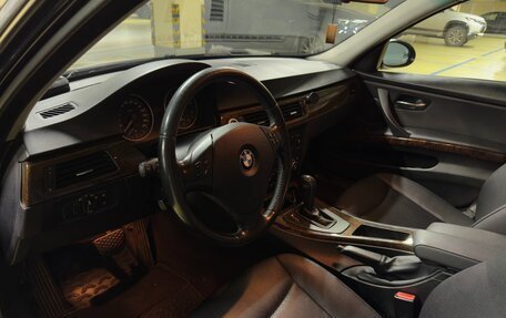 BMW 3 серия, 2006 год, 1 050 000 рублей, 10 фотография