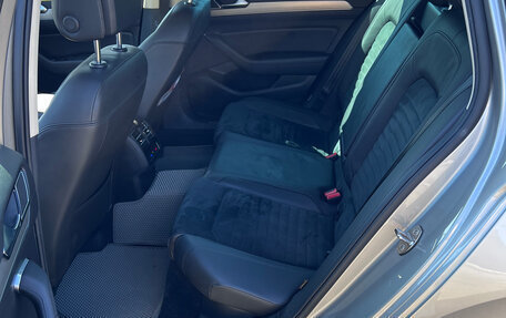 Volkswagen Passat B8 рестайлинг, 2016 год, 1 530 000 рублей, 10 фотография