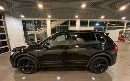 Volkswagen Tiguan II, 2021 год, 3 495 000 рублей, 6 фотография